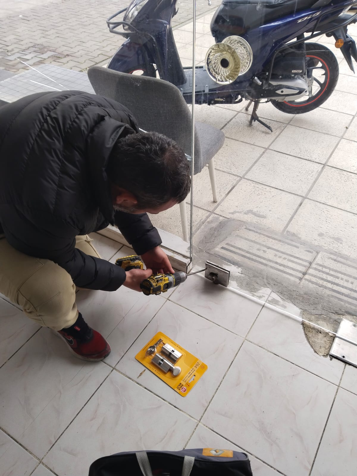 Alparslan Türkeş Bulvarı çilingir Anahtarcı 0541 579 57 70